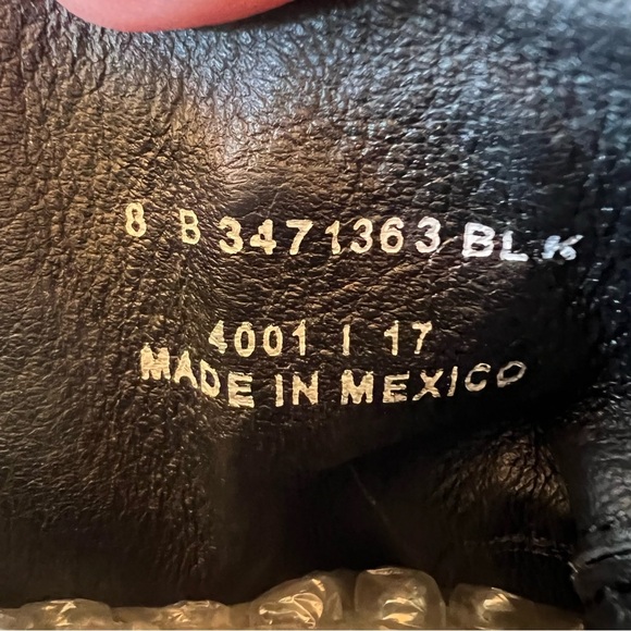 FRYE VERONICA BLACK MOTO ENGINEER SHORT LEATHER BUCKLE BOOTS SIZE 8 - Picture 11 of 11